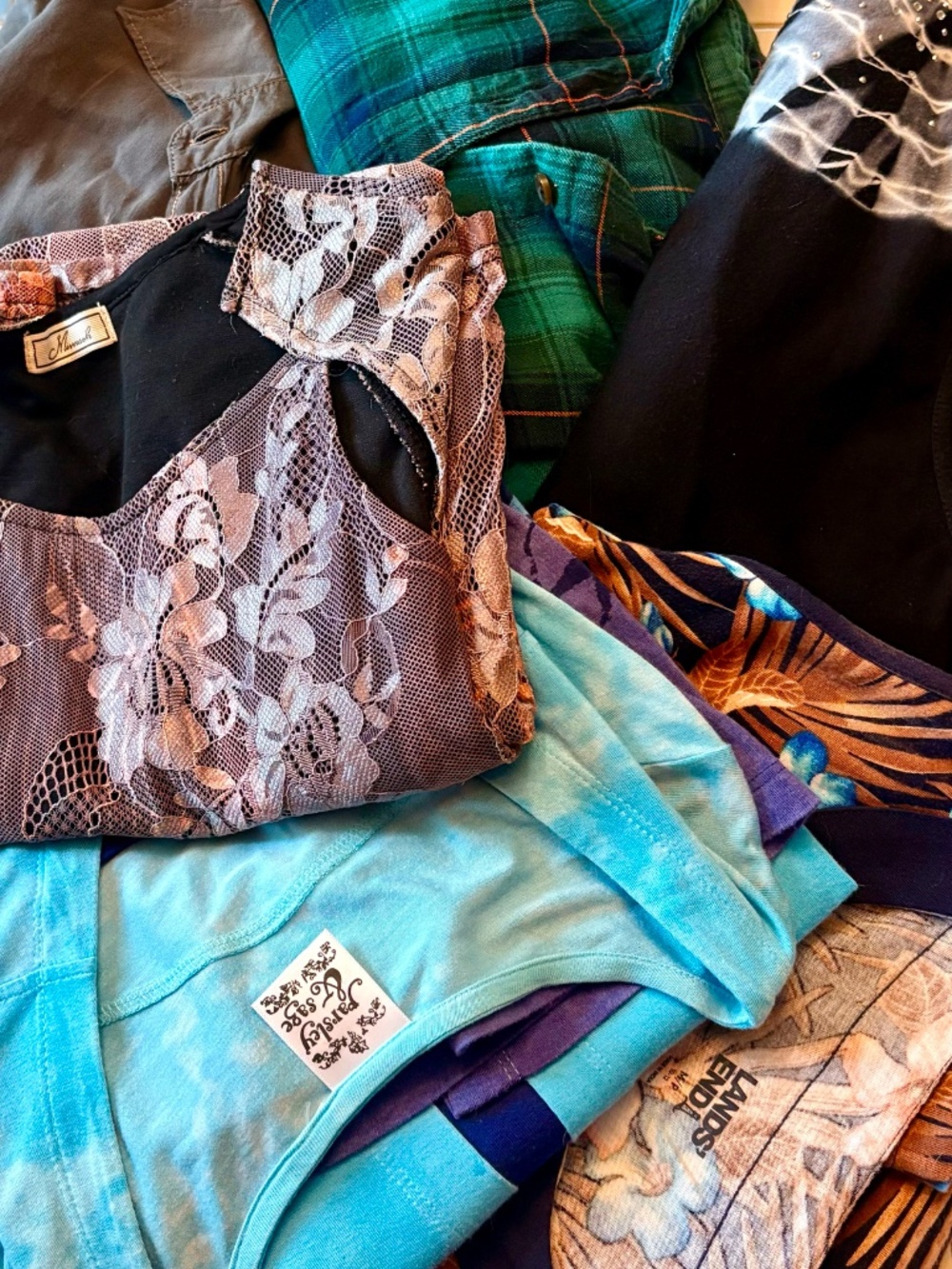 Big Clothes Bundle ~ 6 items